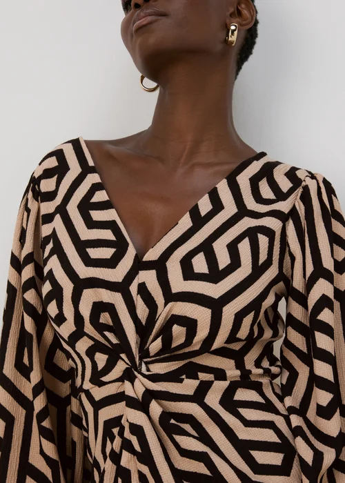 JDY Monochrome Knot Top - Size 8 Image 3