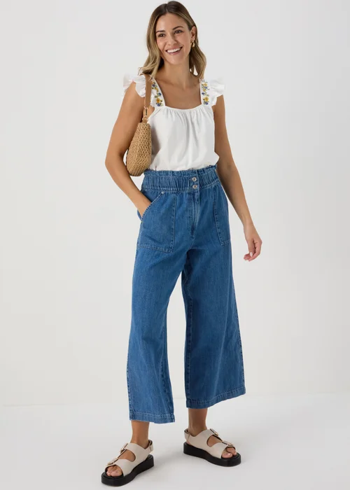 White Embroidered Strap Vest - 8 Image 4