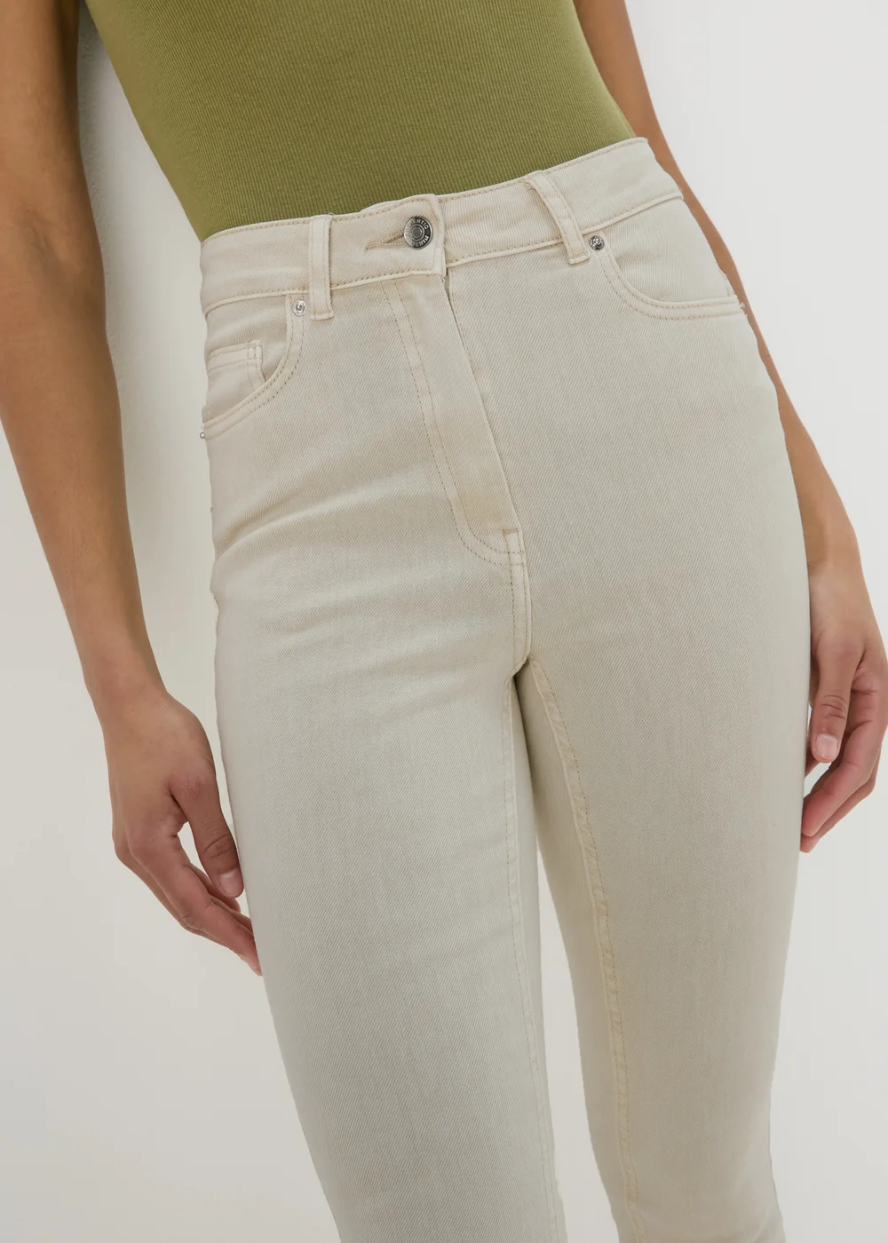 Ecru Ankle Grazer Skinny Jeans - 8 Image 3