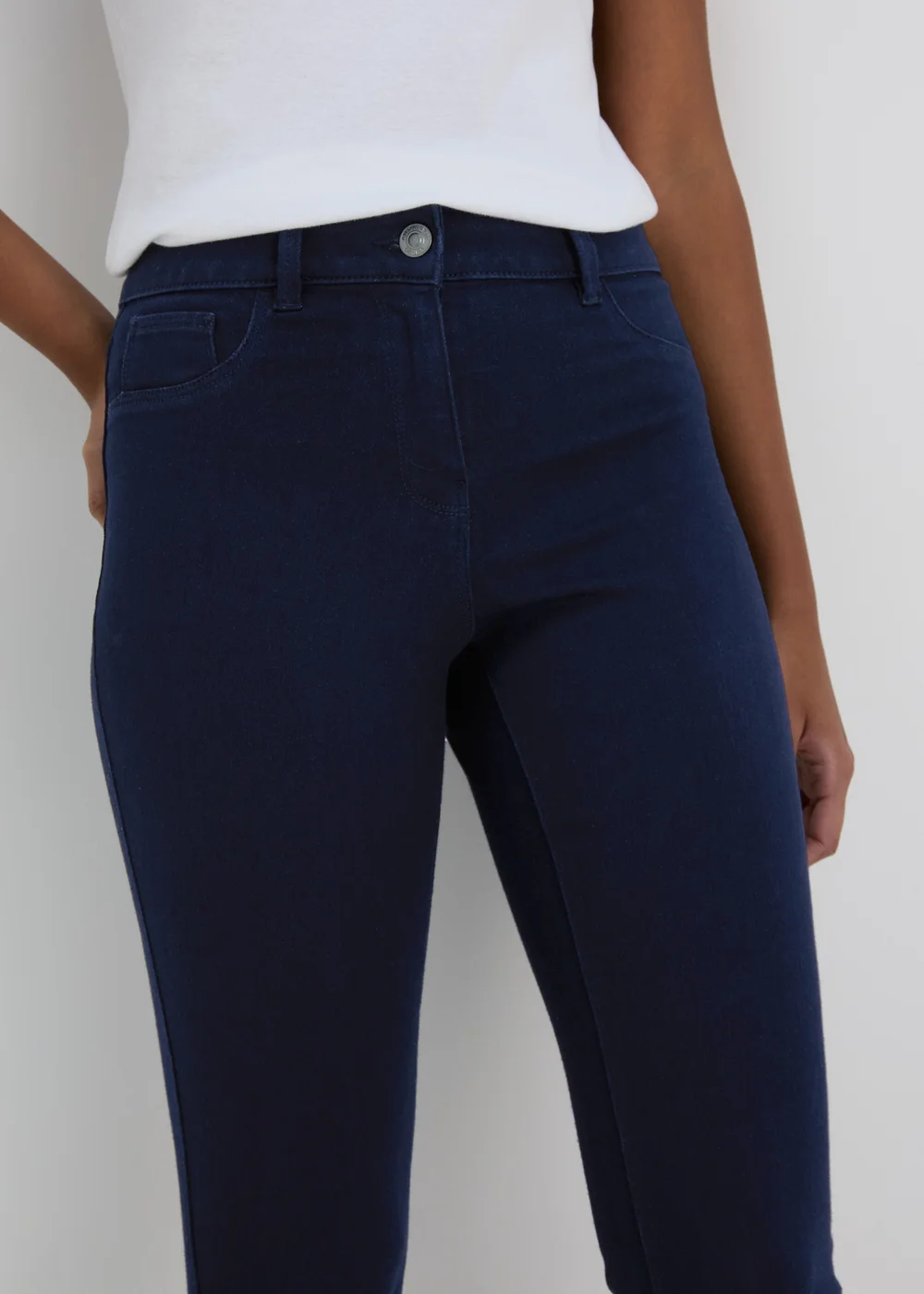 Indigo Skinny Jeans - 8/L29 Image 3