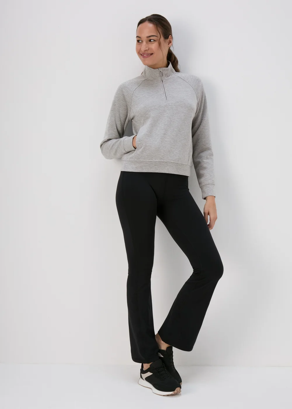 Souluxe Grey Half Zip Top - Small Image 4