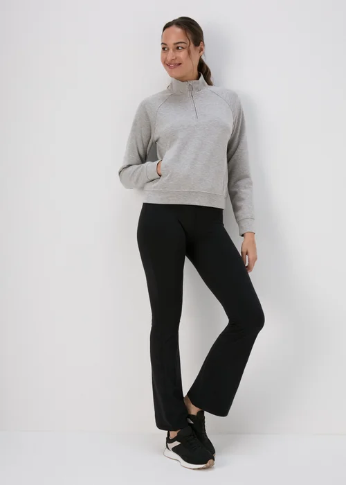Souluxe Grey Half Zip Top - Small Image 4