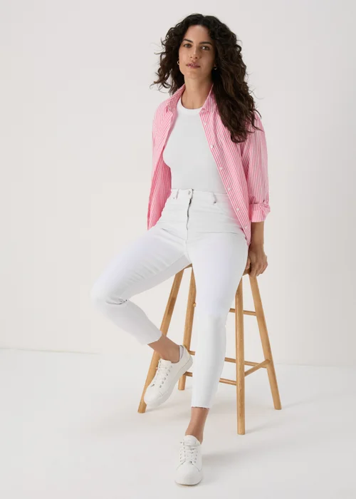 White Ankle Grazer Skinny Jeans - Size 8 Image 4