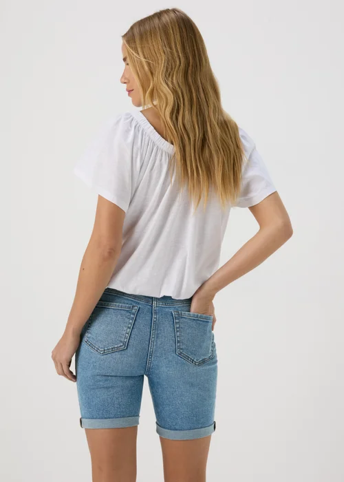 Papaya Petite Mid Wash Shorts - 6 Image 2