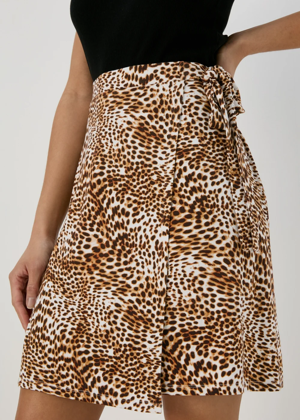 Brown Leopard Print Jersey Mini Wrap Skirt - Size 8 Image 3