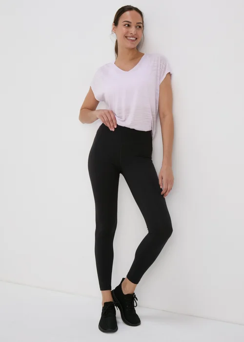 Souluxe Lilac V Neck T-Shirt - S Image 1
