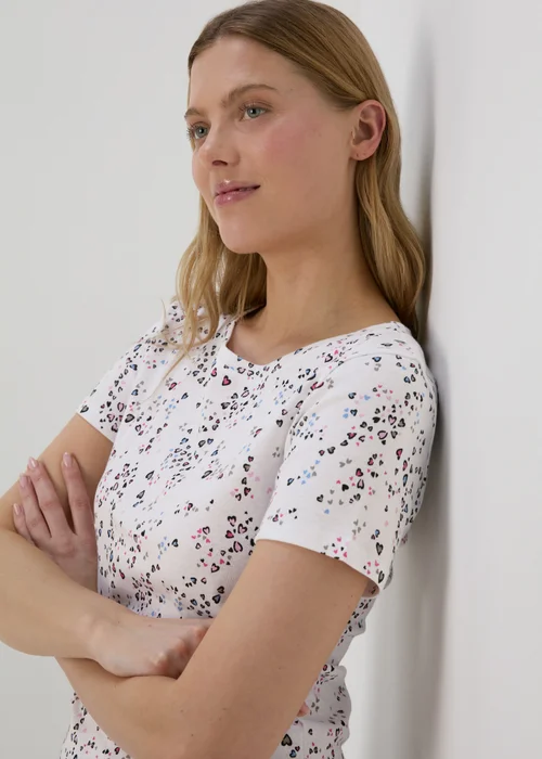 White Heart Print Perfect T-Shirt - 8 Image 3