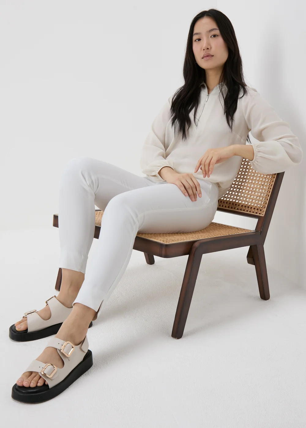 Et Vous White Capri Trousers - 8 Image 4