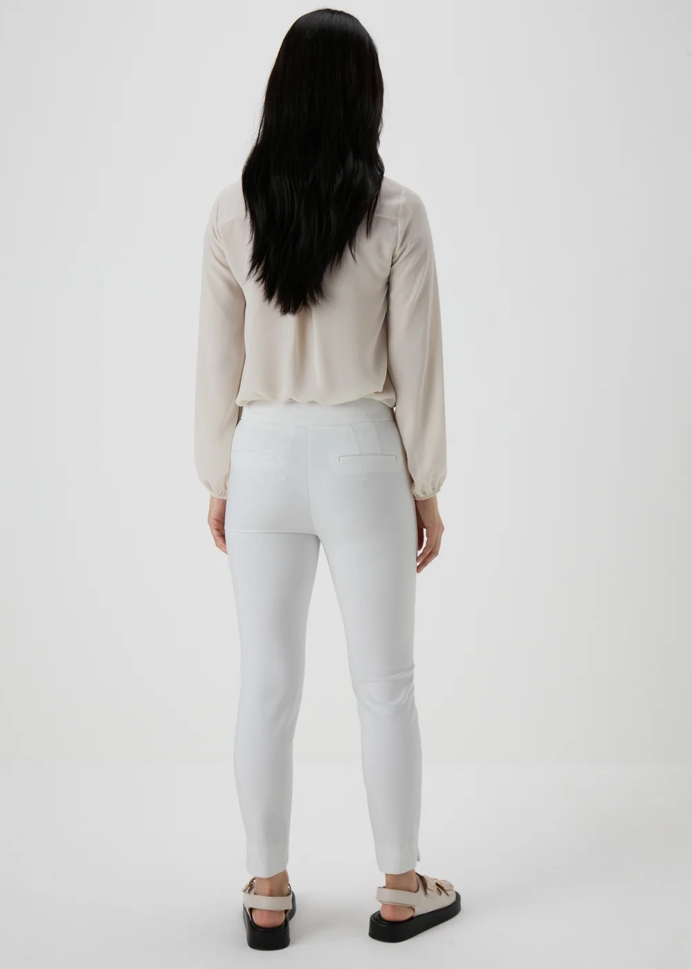 Et Vous White Capri Trousers - 8 Image 2