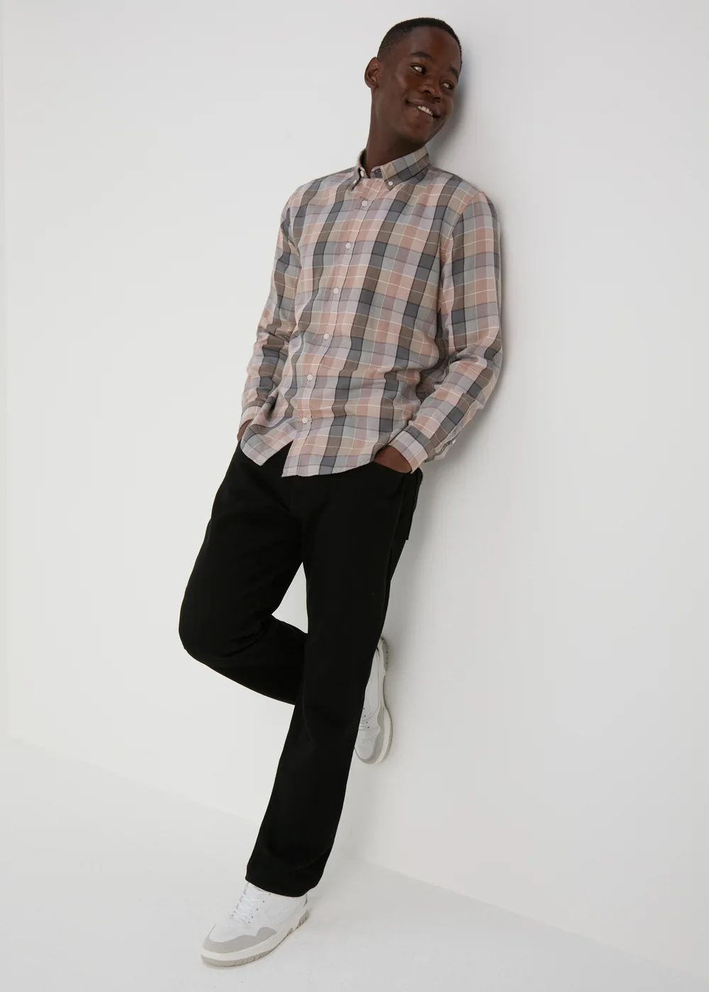 Black Washed Straight Fit Jeans - 30 R Image 1