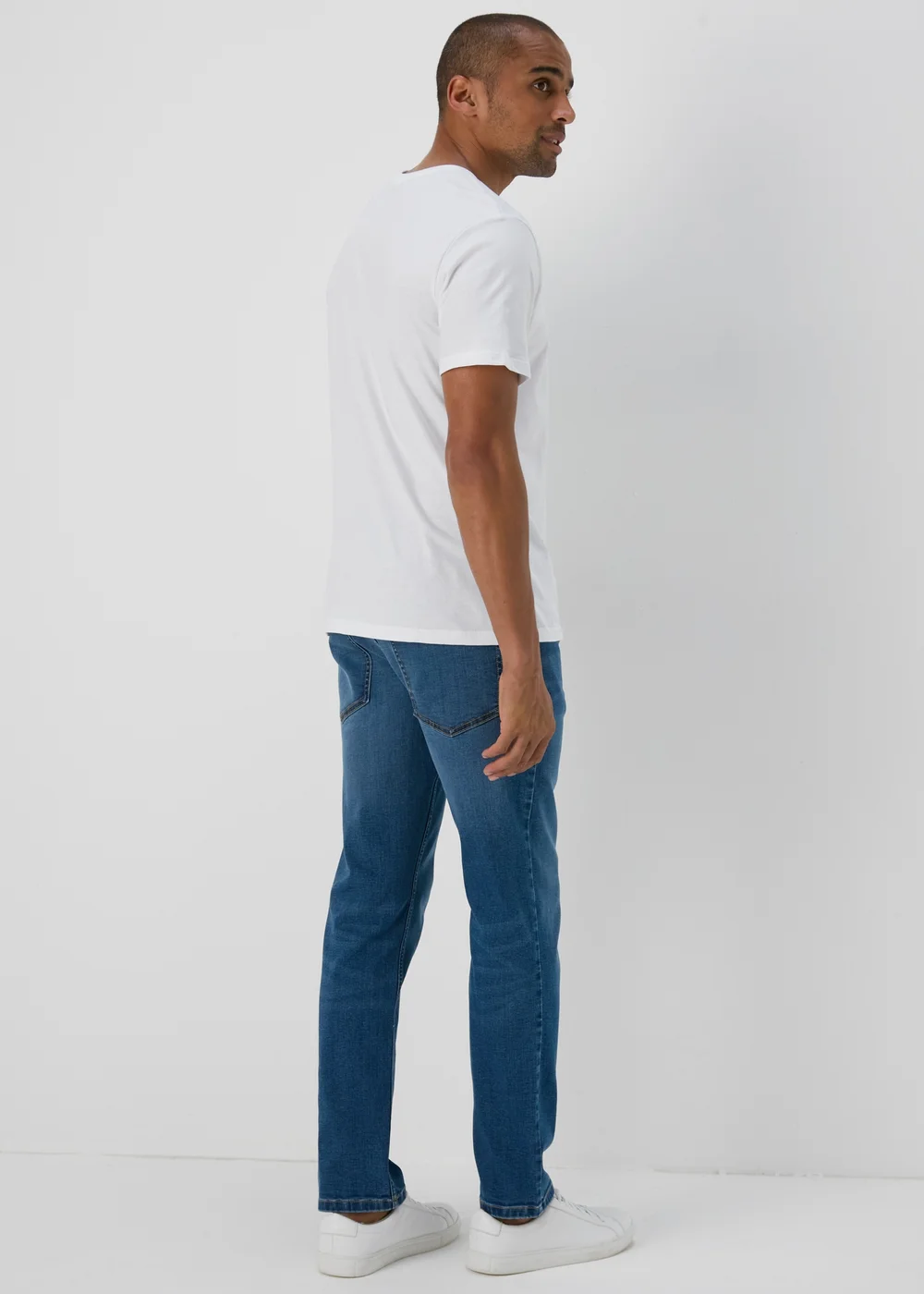 Mid Wash Comfort Fit Denim Jeans - 30 R Image 2