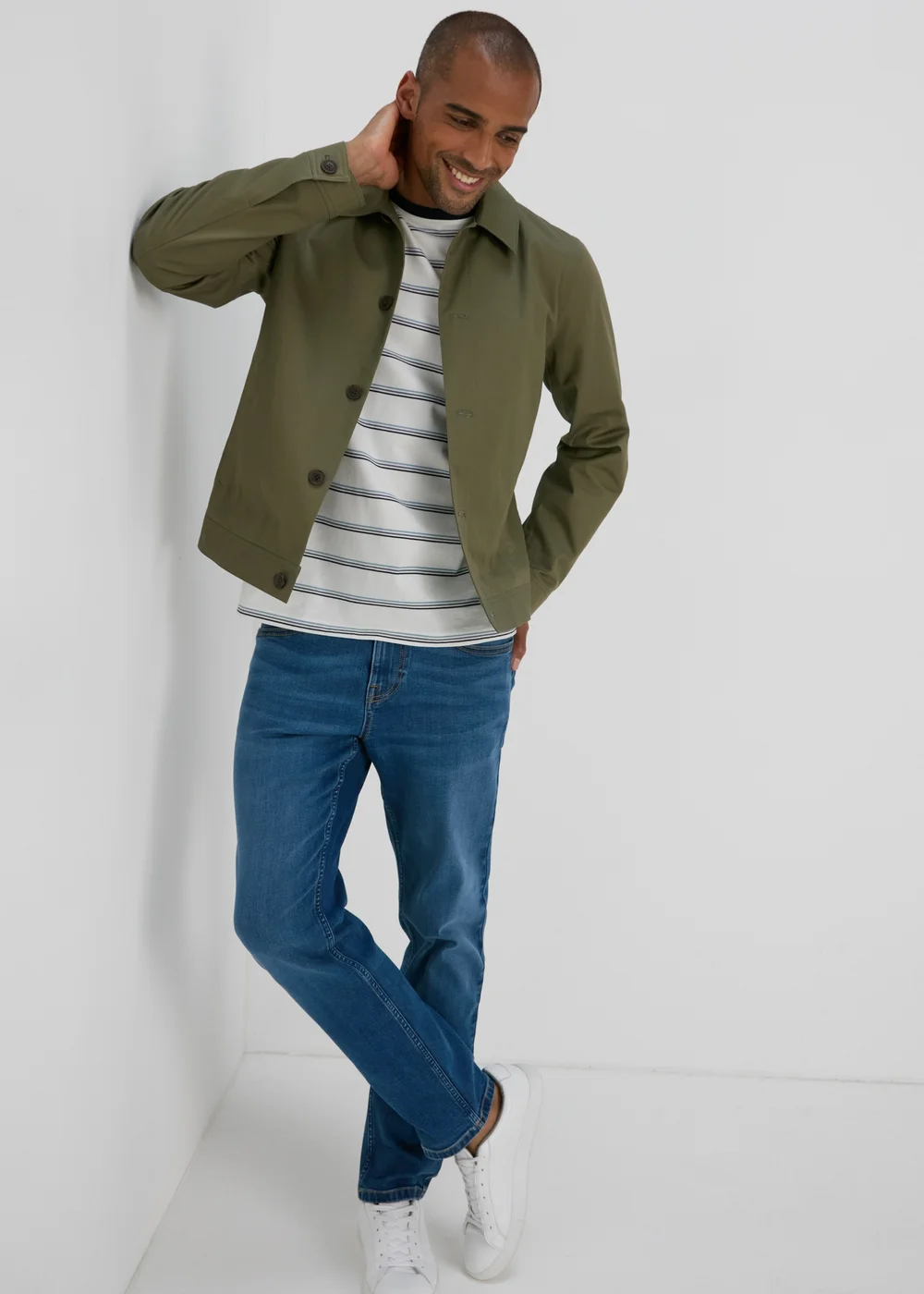 Mid Wash Comfort Fit Denim Jeans - 30 R Image 4