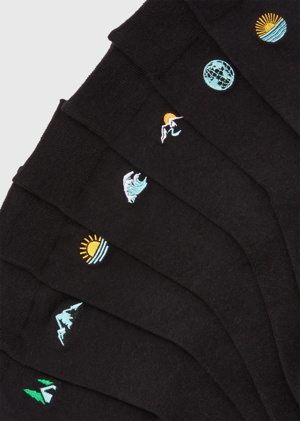 7 Pack Outdoor Embroidered Socks - Sizes 6 - 8.5 Image 2