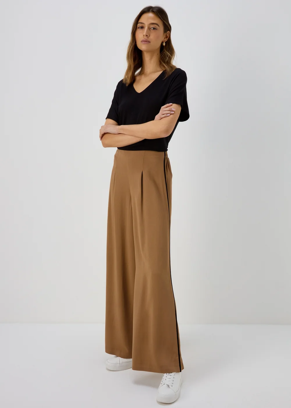 Et Vous Camel Wide Leg Side Stripe Bottoms - 8 Image 1