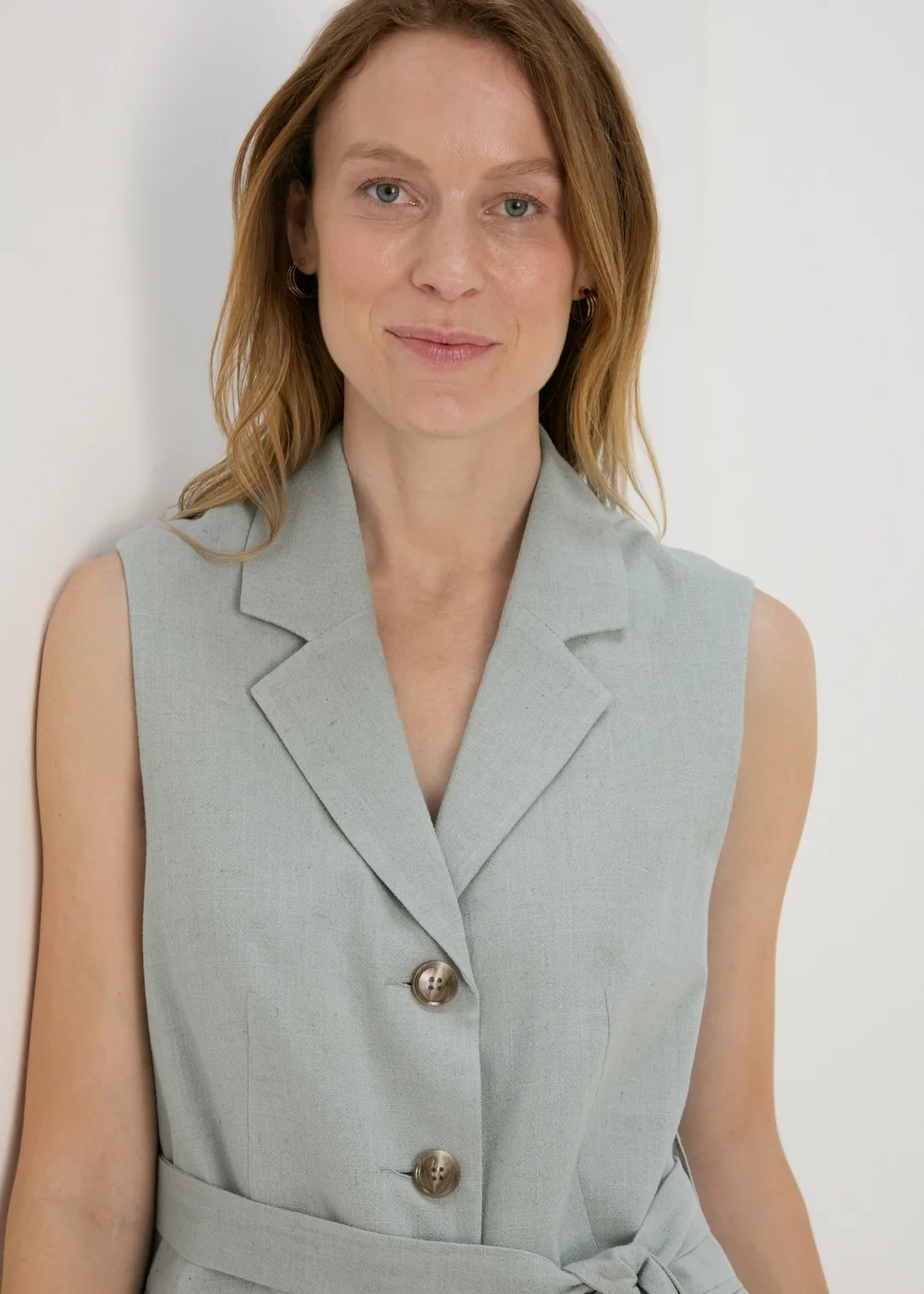 Et Vous Sage Green Belted Linen Waistcoat - 8 Image 3