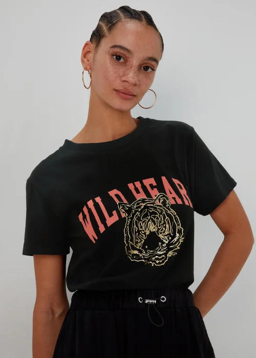 Black Tiger Graphic T-Shirt - Size 8 Image 1