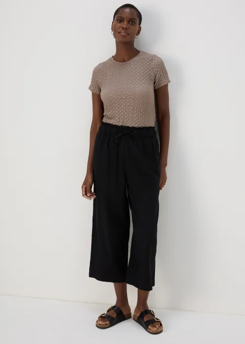 Black Linen Wide Leg Crop Trousers - 8 Image 4