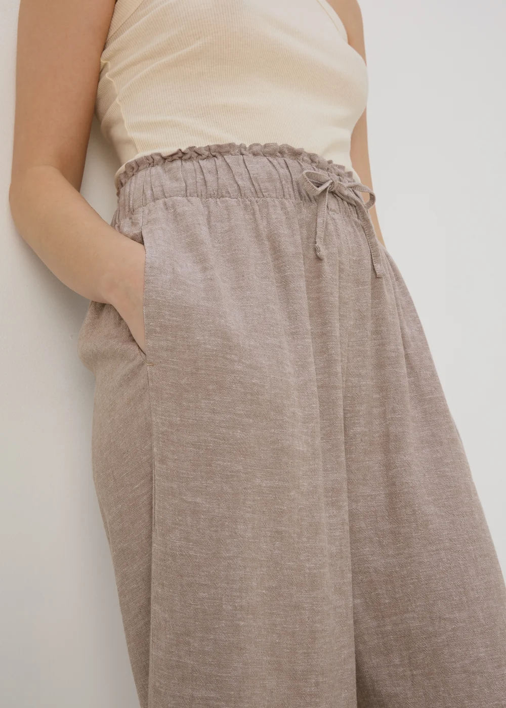 Stone Wide Leg Linen Crop Trousers - 8 Image 3