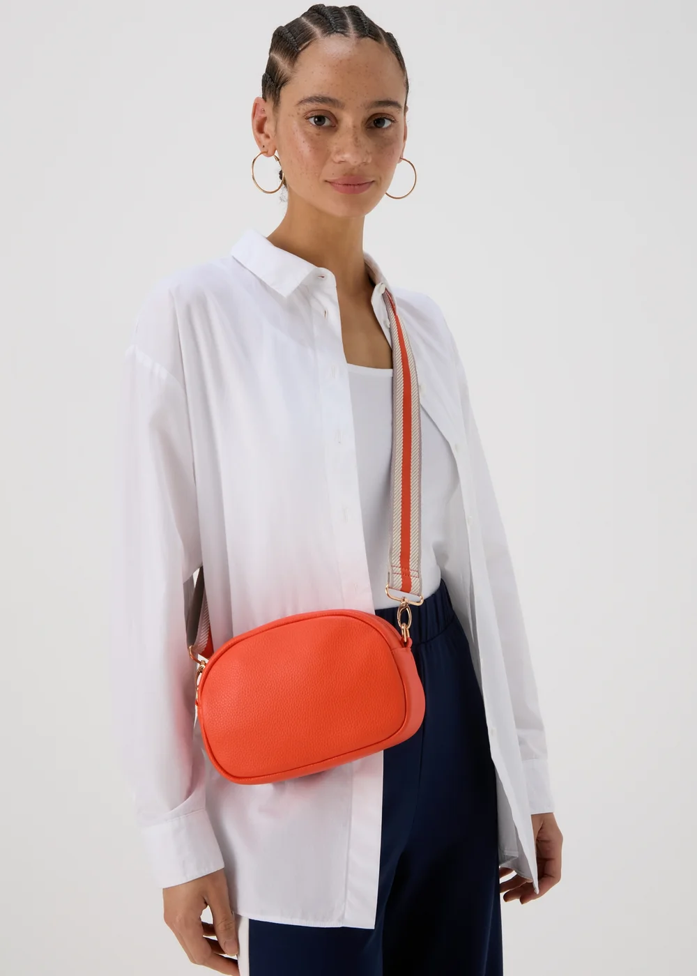 Coral Camera Bag - One Size Image 2