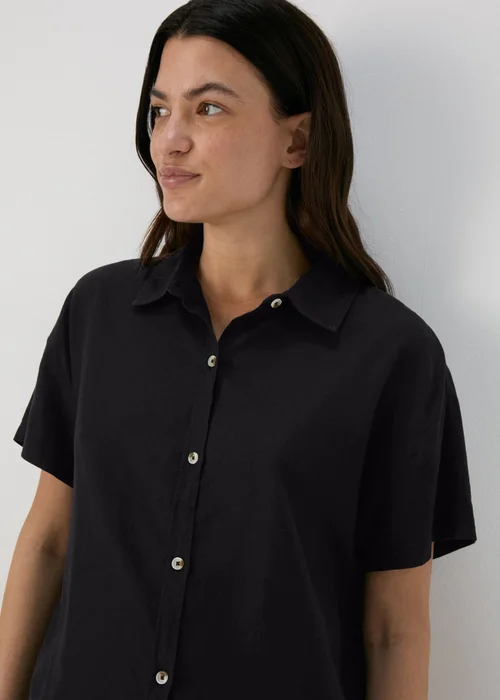 Black Linen Short Box Shirt - Size 8 Image 3