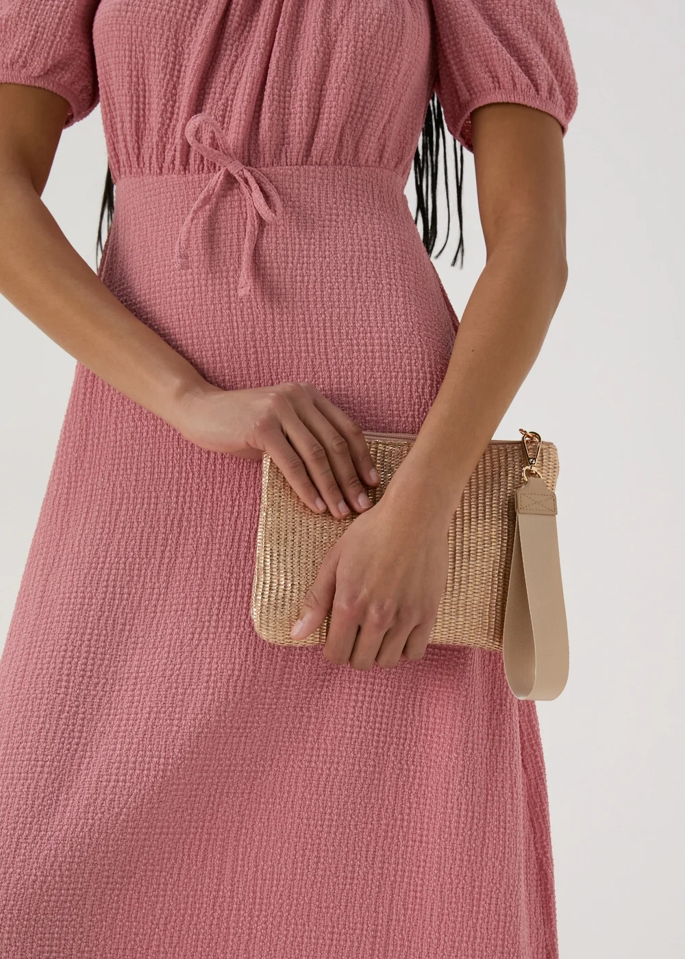 Gold Wristlet Clutch - One Size Image 2