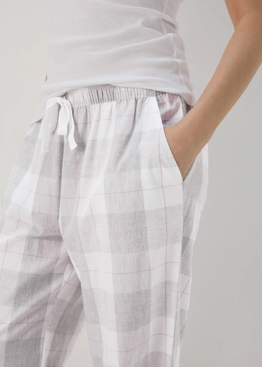 Grey Check Design Pyjama Bottoms - Small Image 3