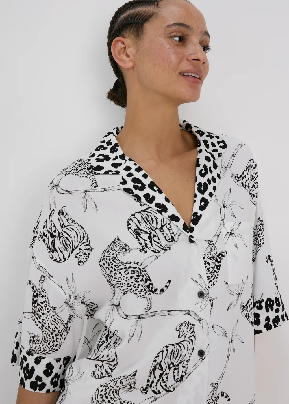 Cream Animal Print Viscose Pyjama Top - Size 8 Image 3
