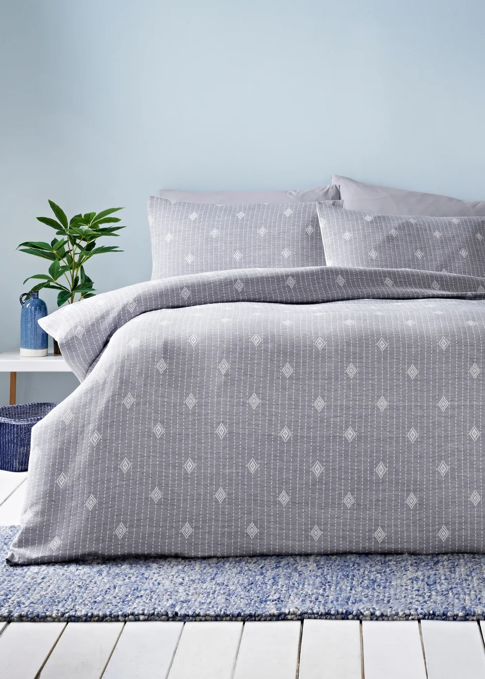 Blue Tile Stitch Duvet - Double Image 1