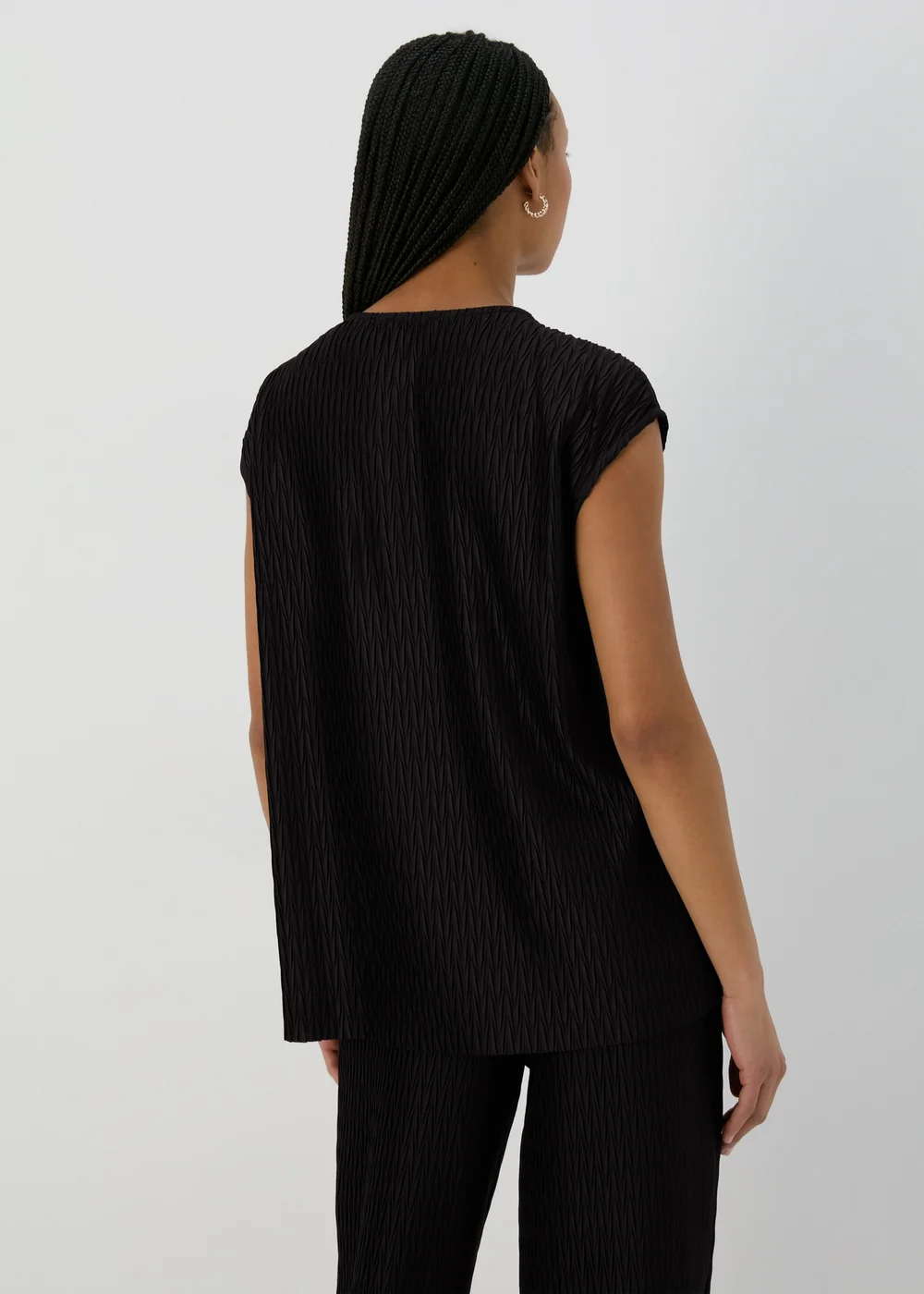 Black Textured V Neck Co Ord Top - 8 Image 2