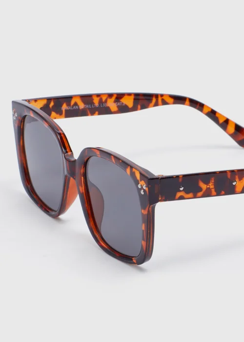 Tortoise Shell Oversized Nomad Sunglasses - One Size Image 2