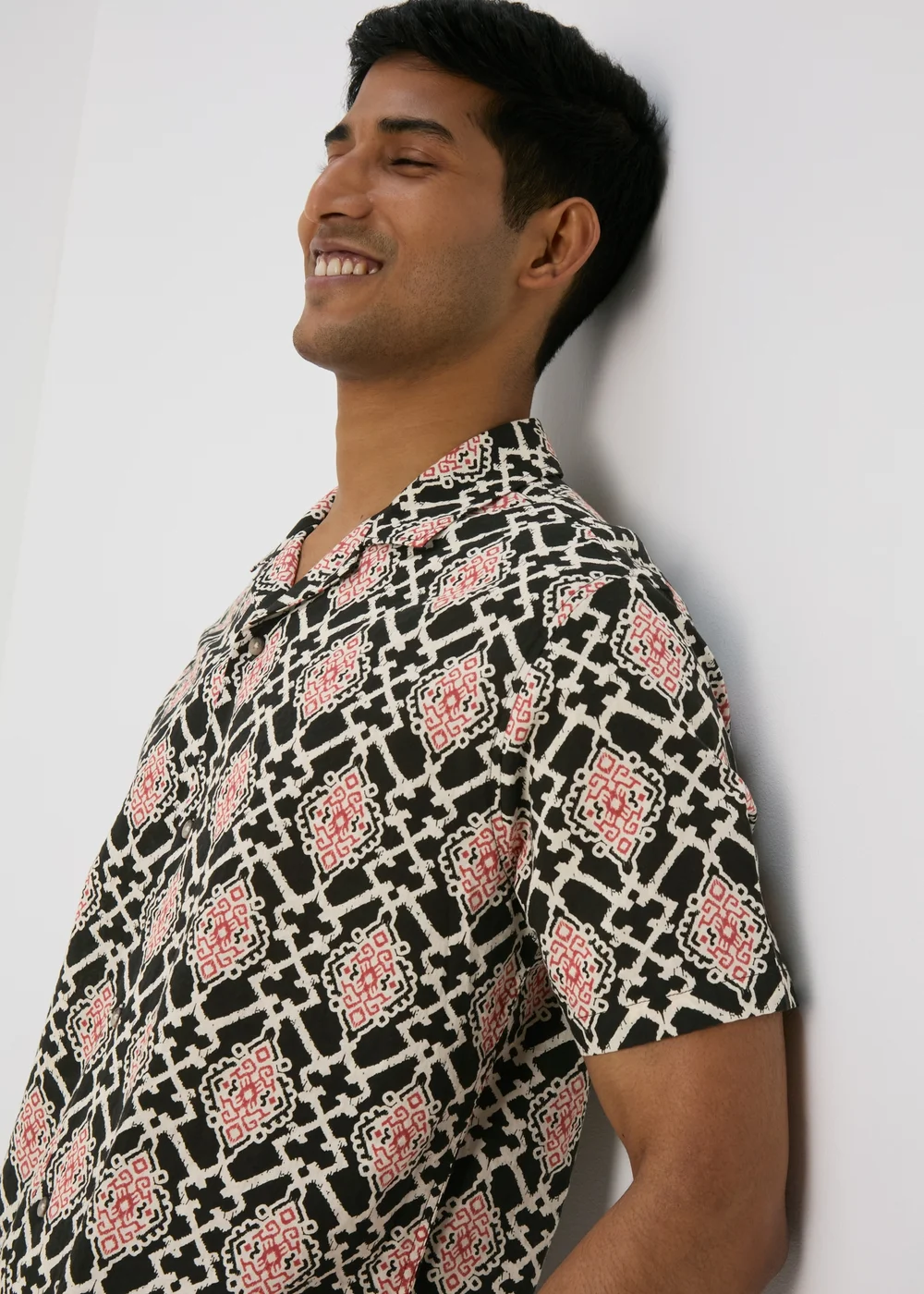 Black Aztec Print Textured Shirt - Small Image 3