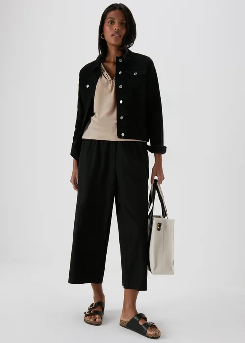 JDY Beige V Neck Crochet Top - Size 8 Image 4