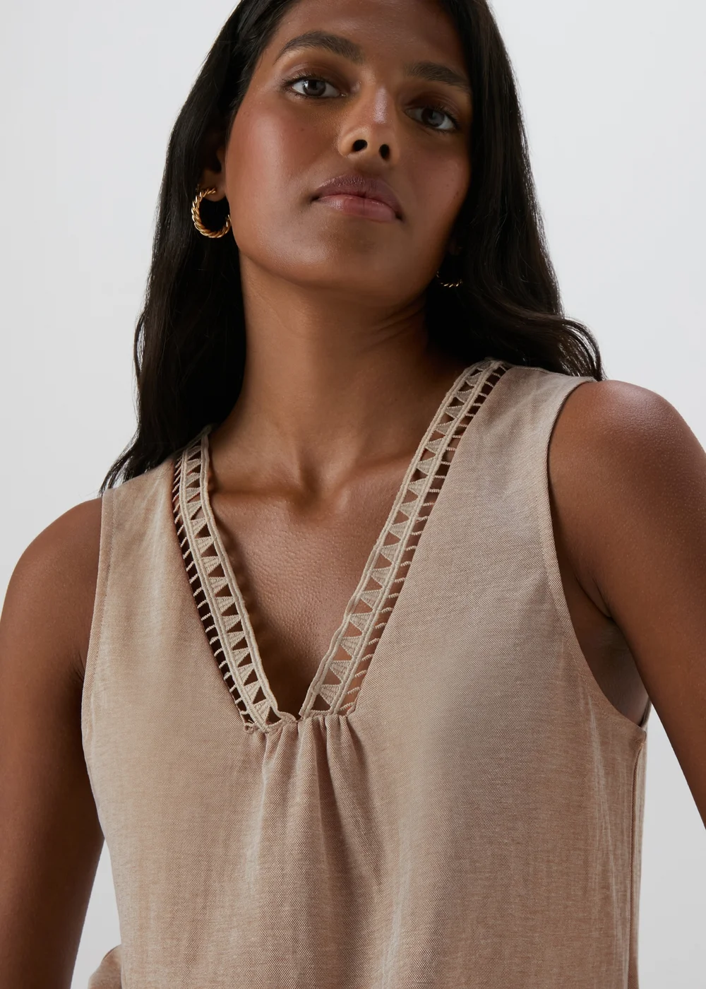 JDY Beige V Neck Crochet Top - Size 8 Image 3