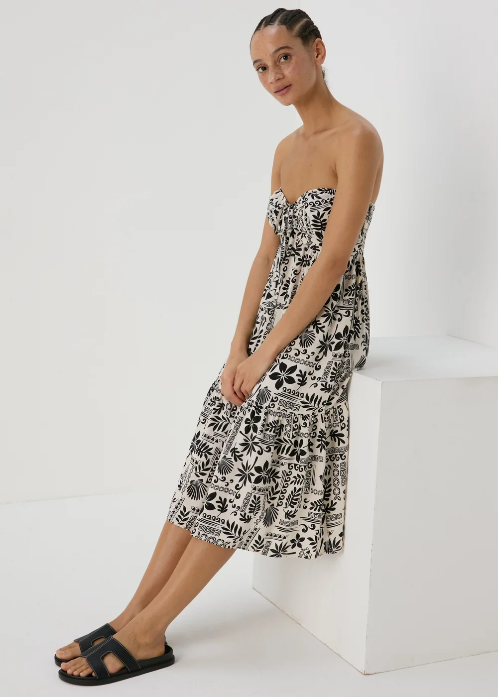 Black Printed Ruched Bandeau Midi Dress - 8 Image 4