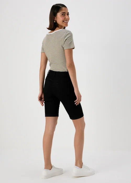 Black Knee Length Shorts - 8 Image 2