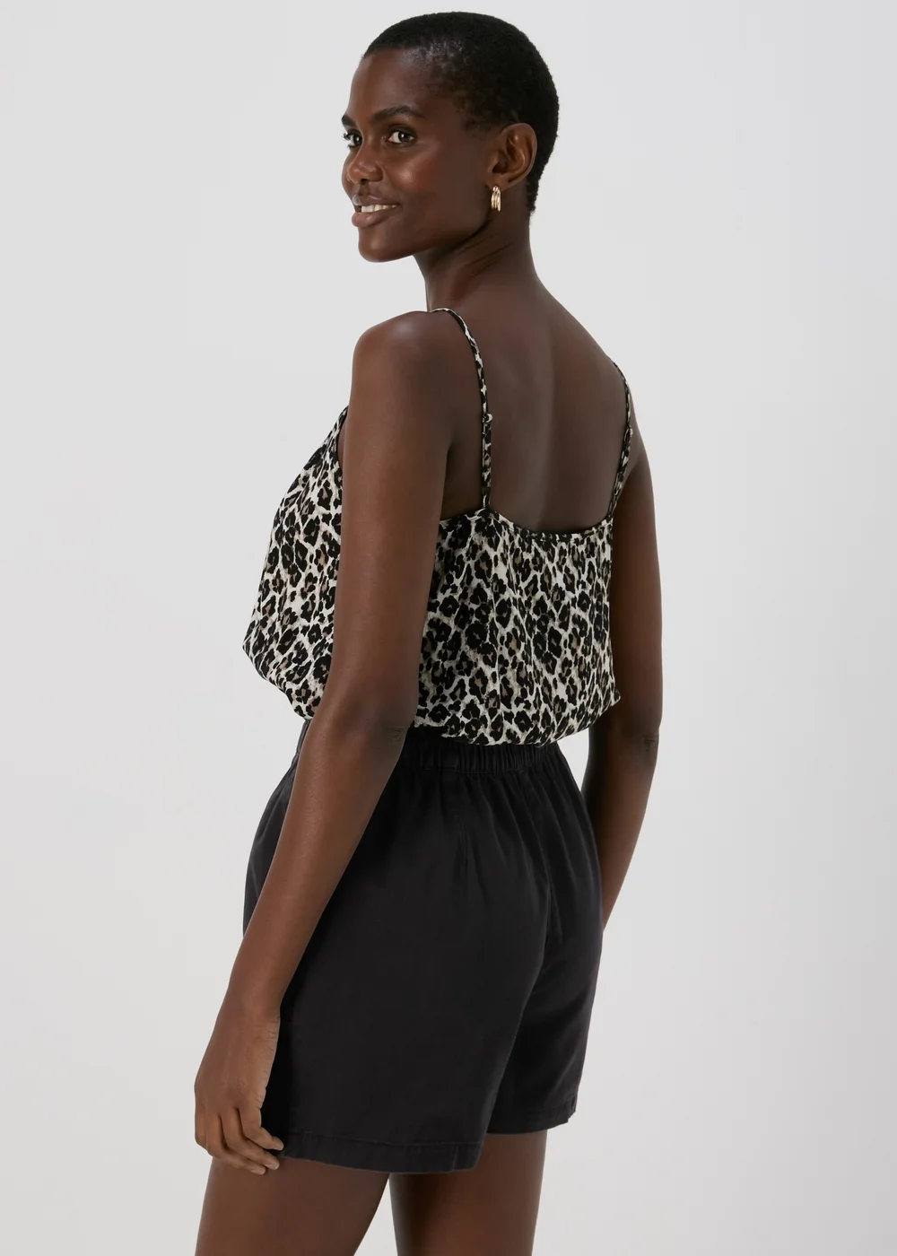 Black Paperbag Shorts - 8 Image 2