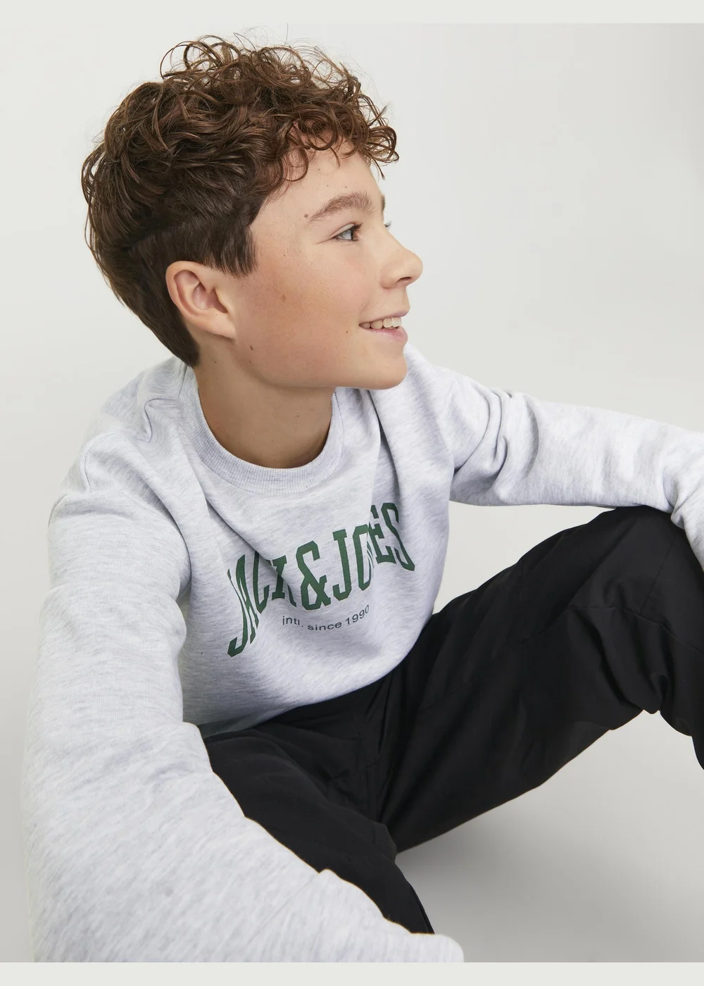 Jack & Jones Boys White Crew Neck Sweatshirt (8-16yrs) - Age 8 Years Image 4