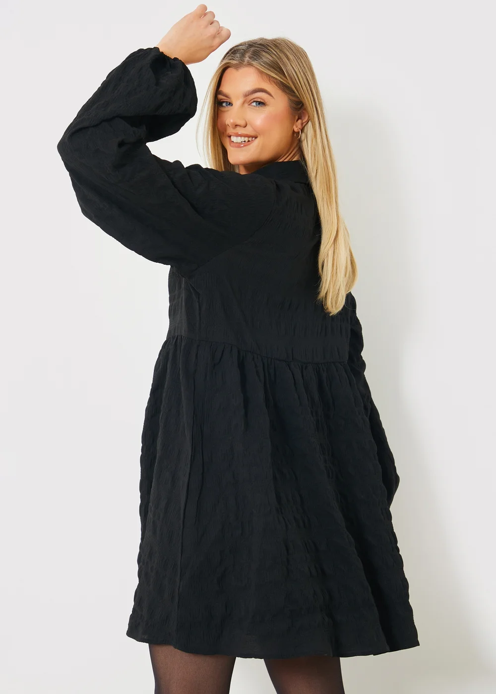 In The Style Black Collared Textured Midi Dress - 8 Image 5