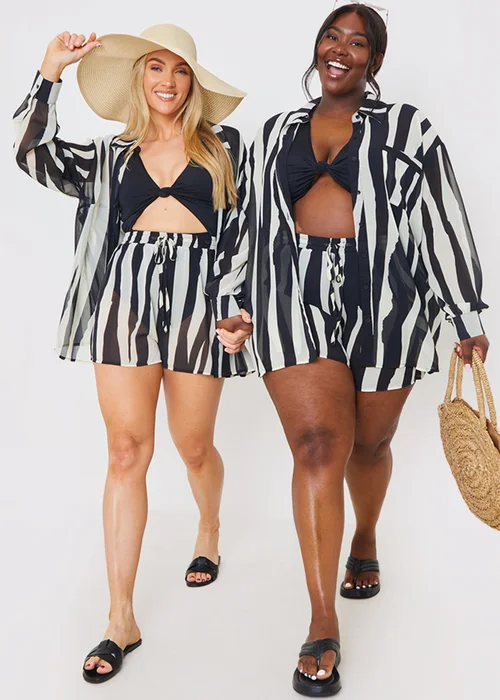 In the Style Jac Jossa Black White Print Beach Shorts - 26 Image 2