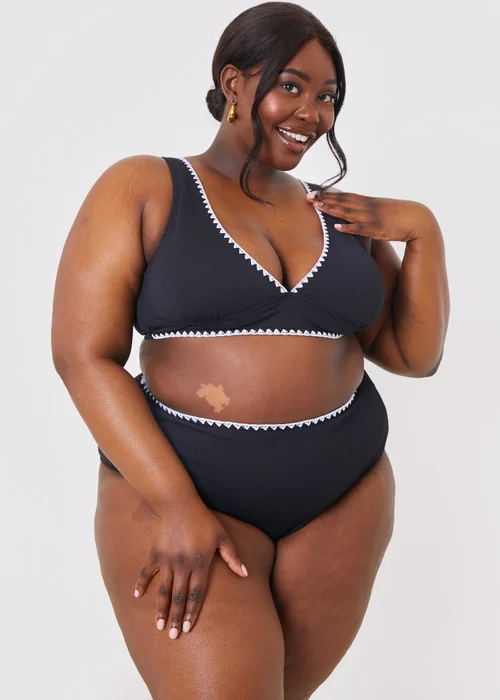 In the Style Jac Jossa Black Trim Bkini Top - 24 Image 6