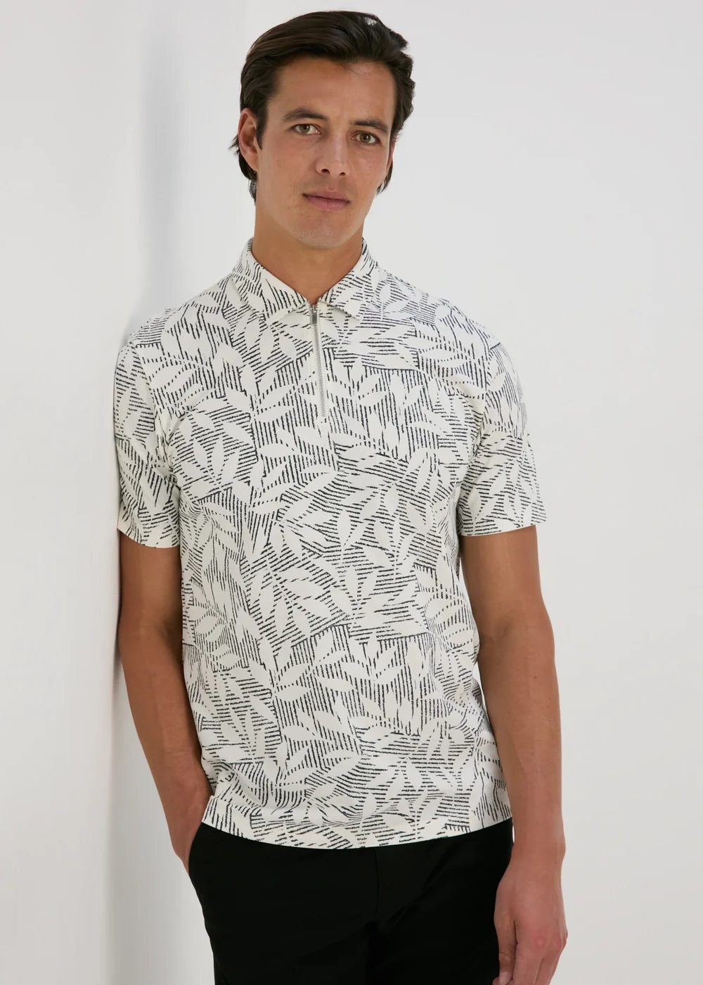 Ecru Leaf Polo Shirt - S Image 1
