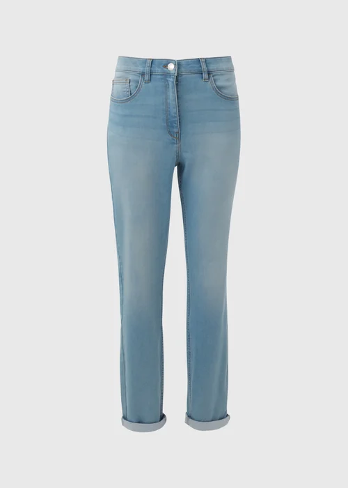 Light Wash Jolie Relaxed Fit Jeans - 8 Image 5