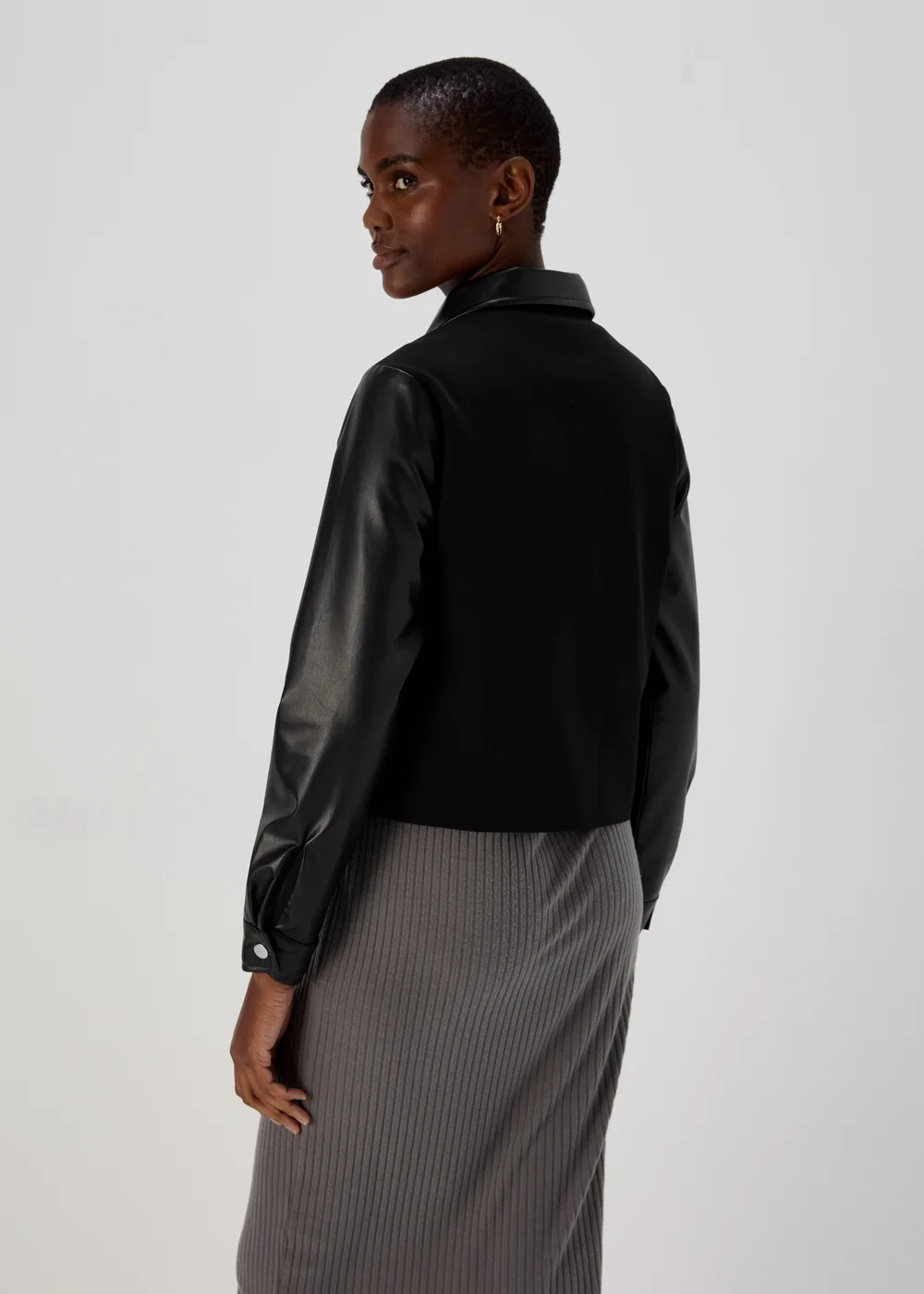 Black Trucker Jacket - 8 Image 2