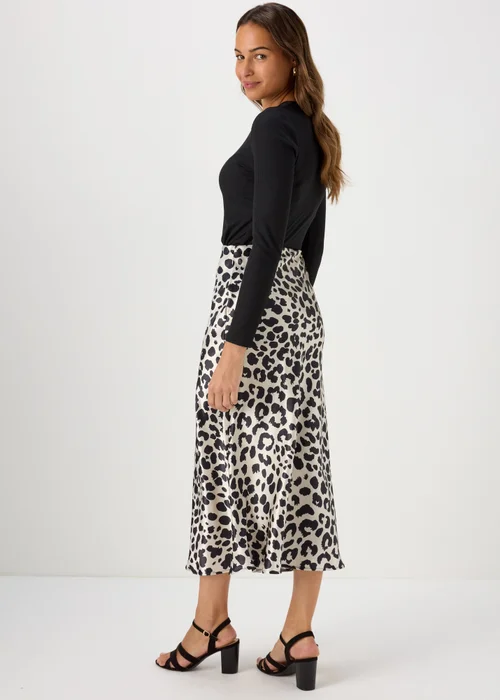 Printed Satin Midi Skirt - 8 Image 2