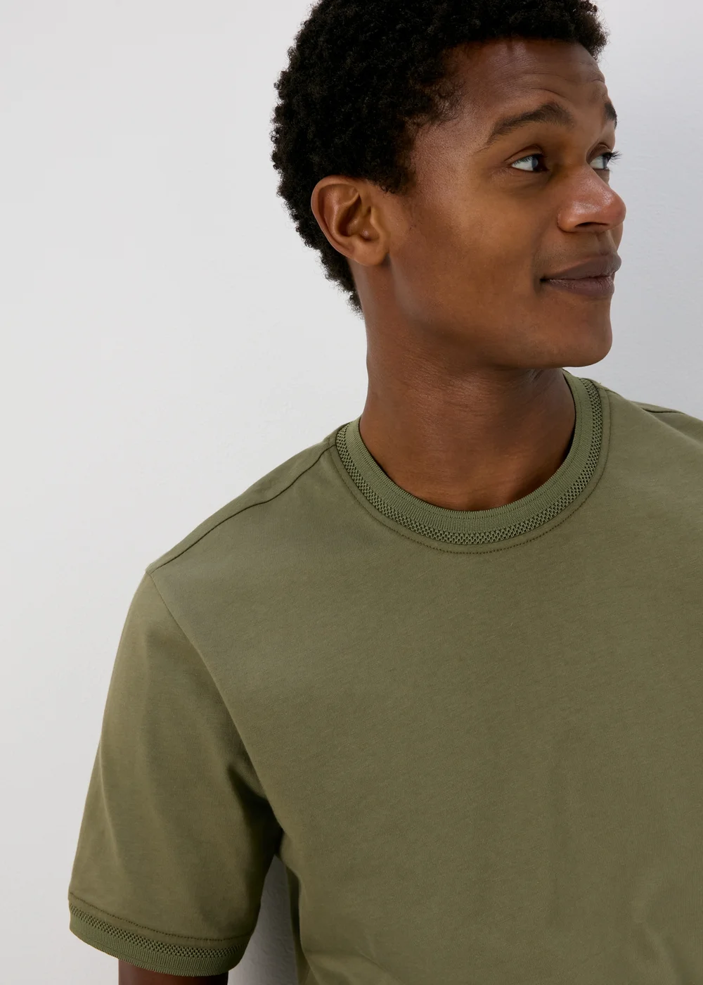 Khaki Trim T-Shirt - S Image 3