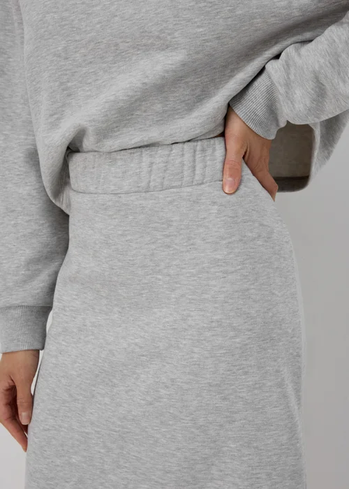 Grey Sweat Midi Skirt With Back Slit - 8 Image 3