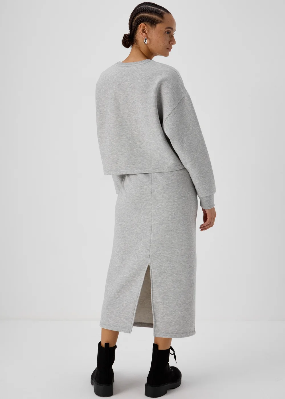 Grey Sweat Midi Skirt With Back Slit - 8 Image 2