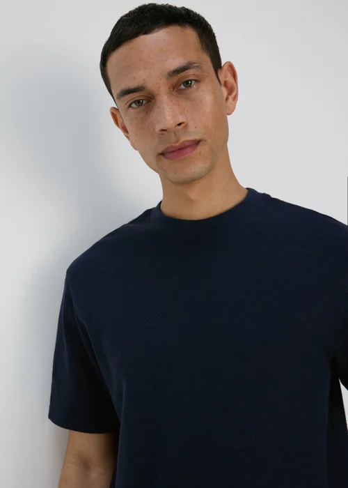 Navy Badge Textured T-Shirt - S Image 3