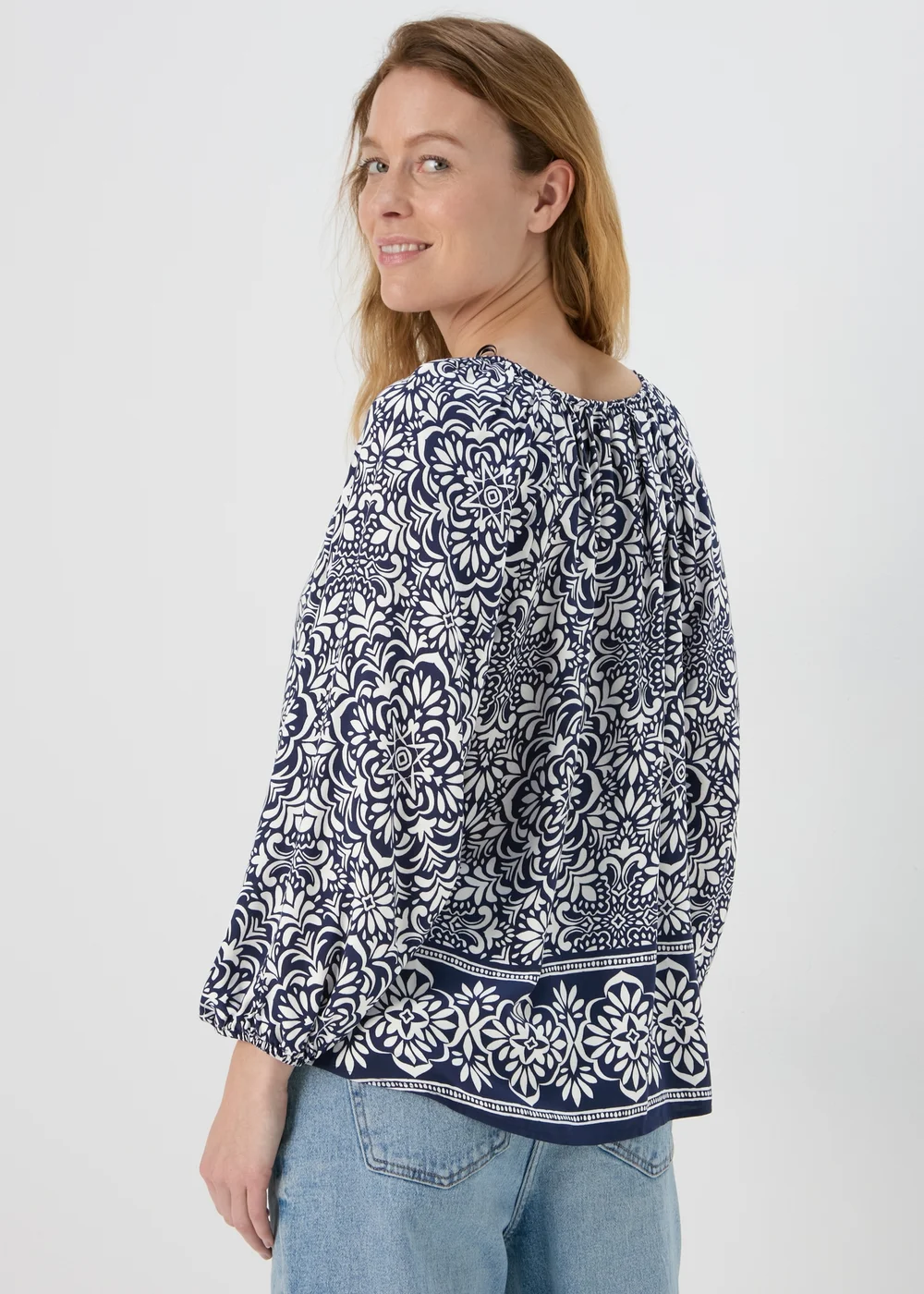 Navy Printed Button Down Blouse - Size 8 Image 2