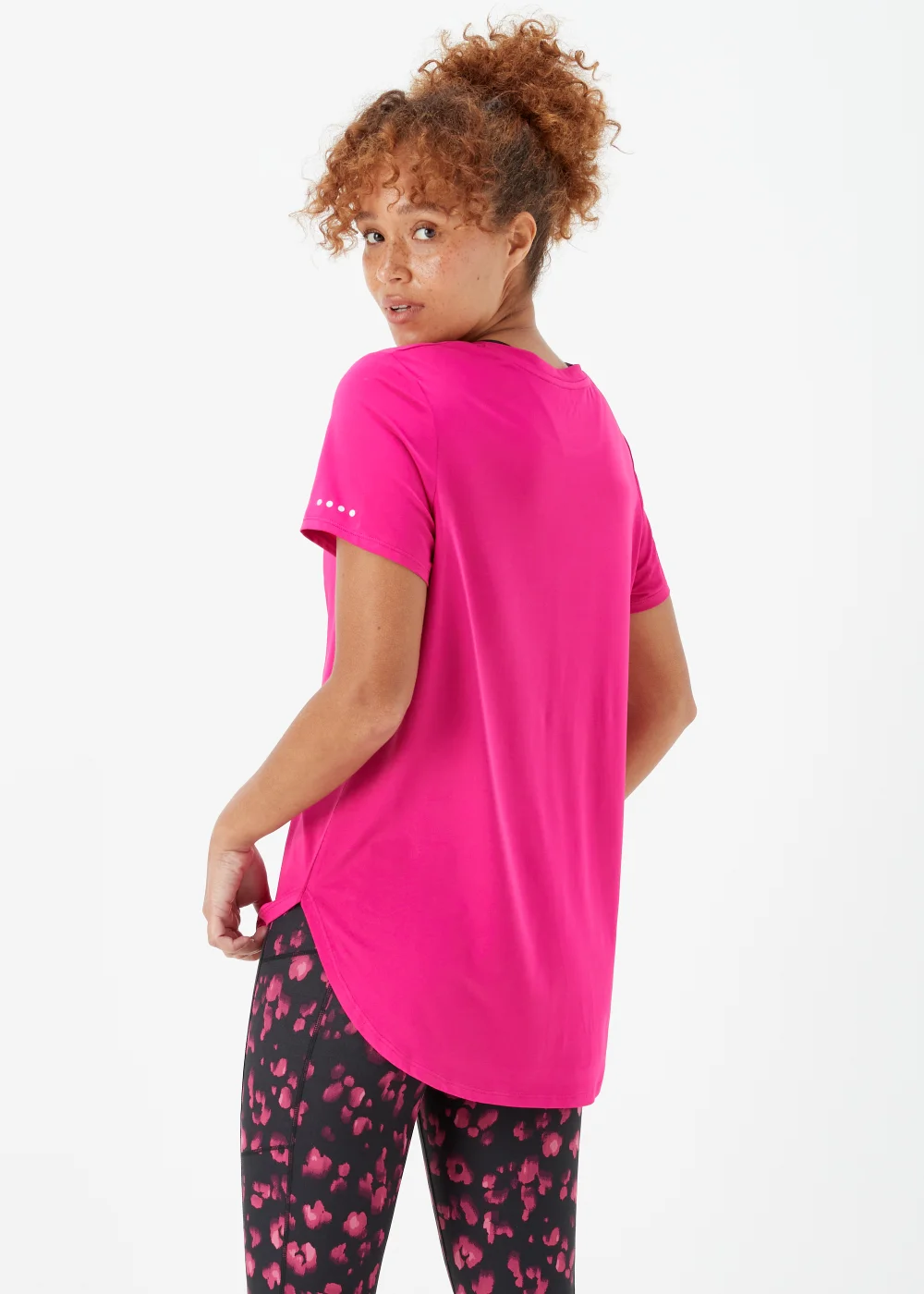 Souluxe Pink Longline Sports T-Shirt - Small Image 2